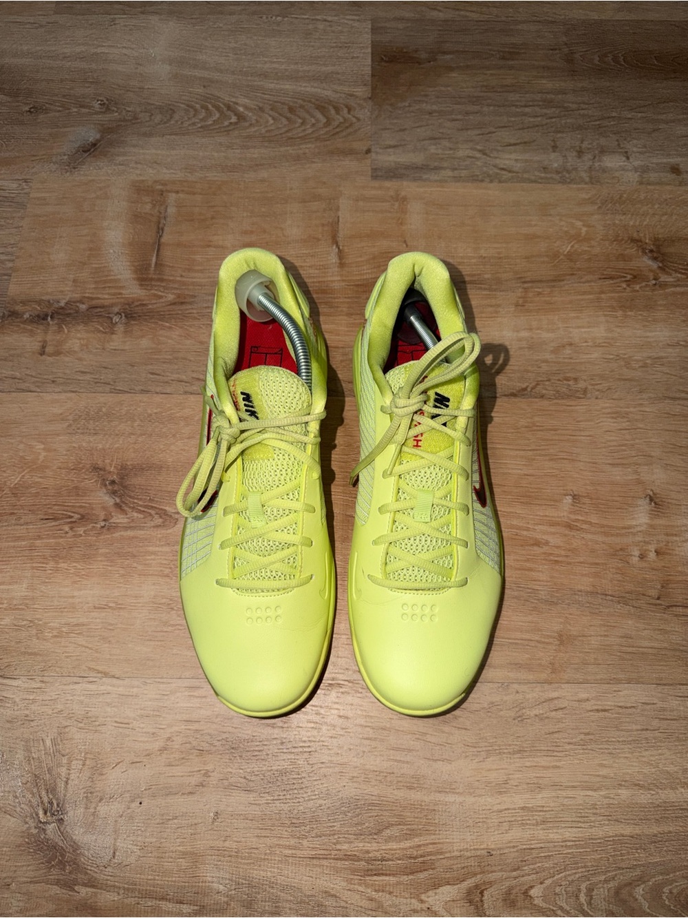 Nike Hypersmash Tennis shoes 11.5
